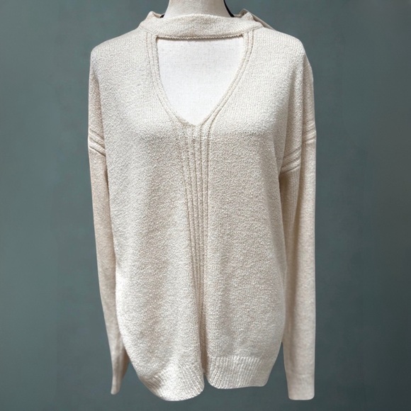 Lush Sweaters - Lush Keyhole V-Neck Knit Sweater in Cream